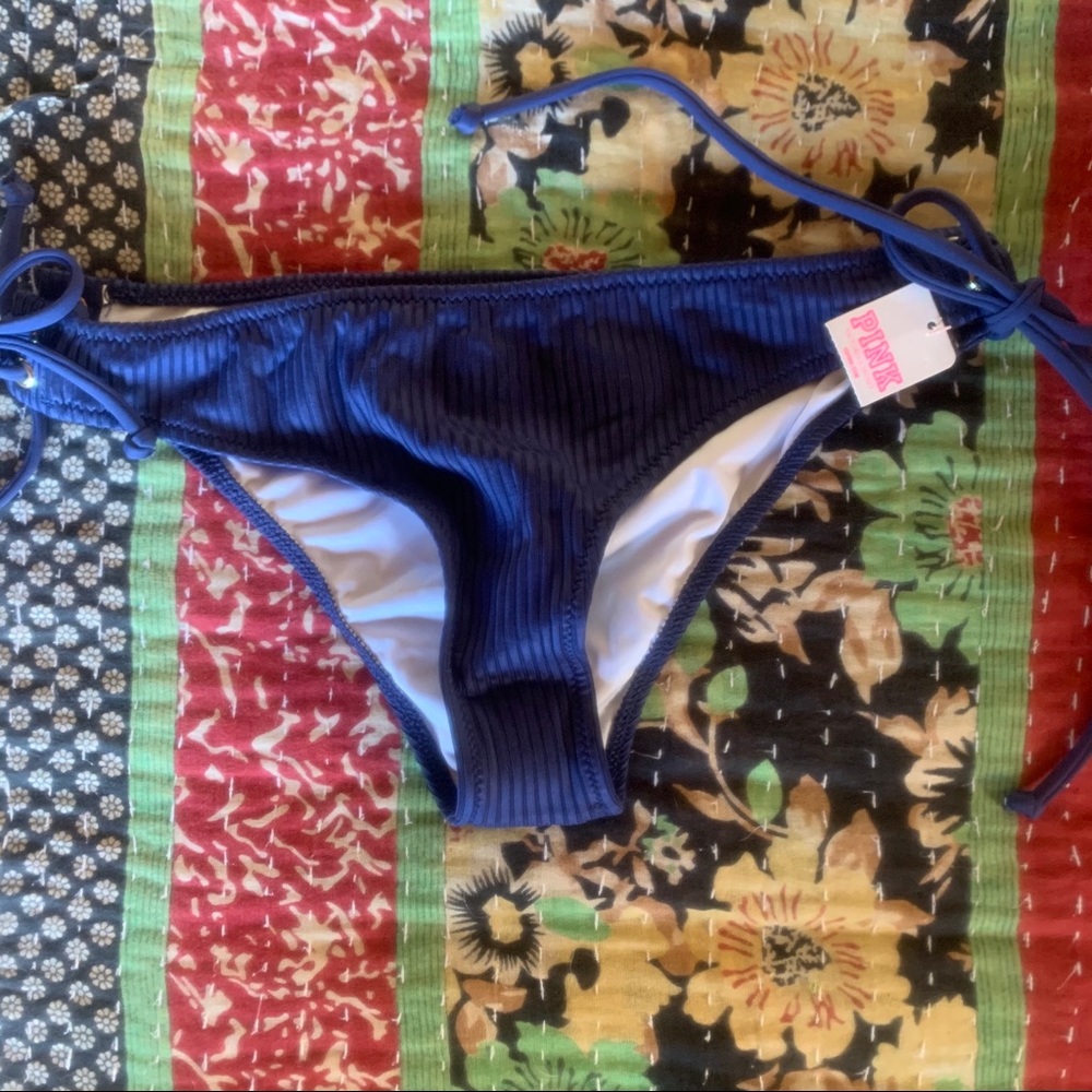 NWT Victoria’s Secret Bikini Bottom XS
